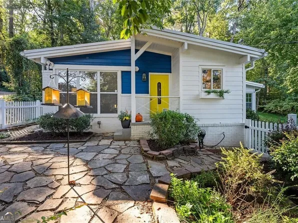 2632 Defoors Ferry Rd NW, Atlanta, GA 30318