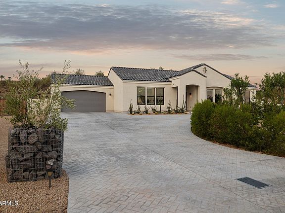 3rd image of 16710 E TREVINO Drive