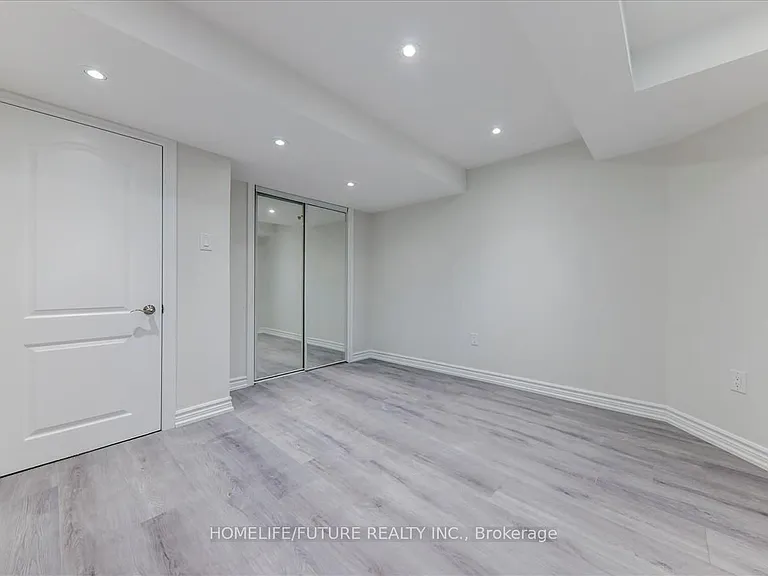 11 Bobolink Ave #BASEMENT — Photo 14