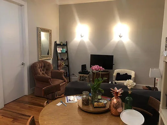 Rented by Jaytee America LLC | media 25