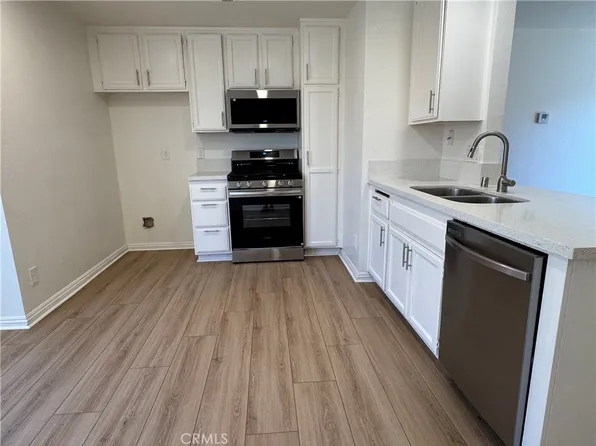 1365 Crafton Ave APT 2049, Mentone, CA 92359