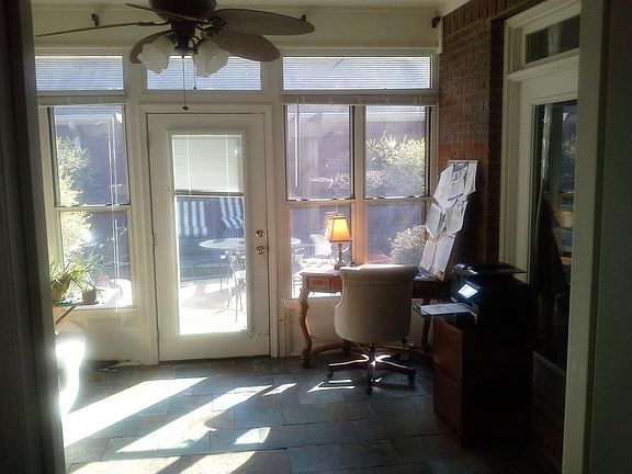 Sunny Slate-floor bonus room