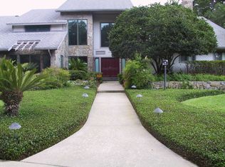 615 E Lumsden Rd, Brandon, FL 33511