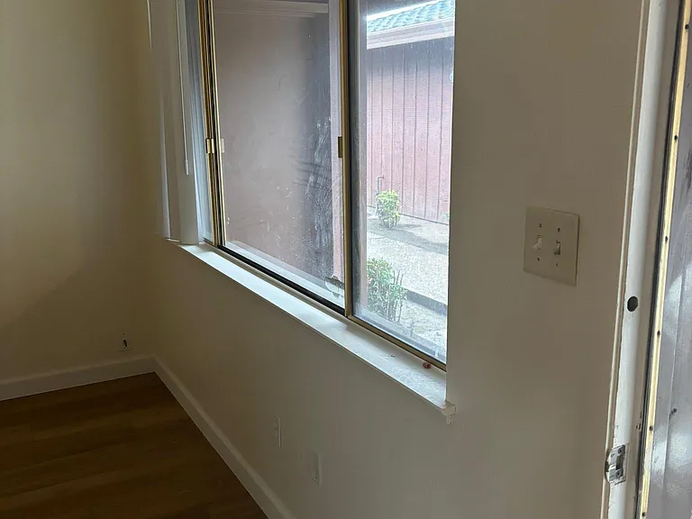 3048 W Swain Rd — Photo 5