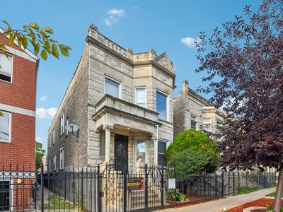 3514 W Lexington St, Chicago, IL, 60624