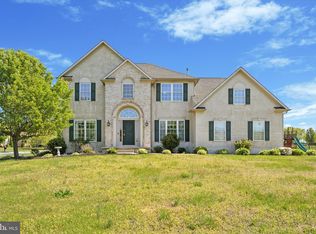 2 Terrys Ter, Woolwich Township, NJ 08085
