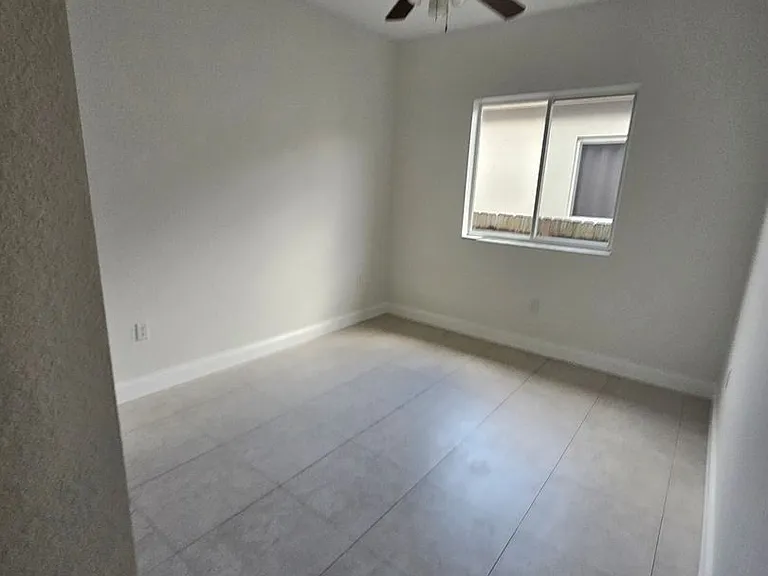 743 NW 2nd Ave — Photo 5