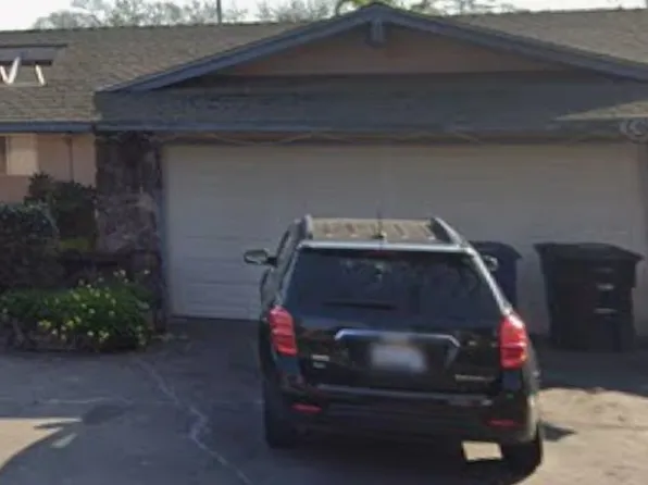 1704 Floyd Ave, Modesto, CA 95355