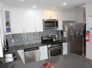 208 67th St #2, West New York, NJ 07093