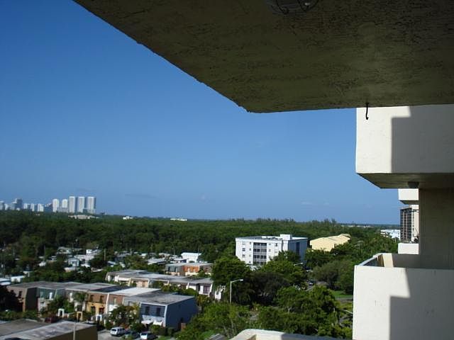 1st image of 2350 NE 135th St APT 902