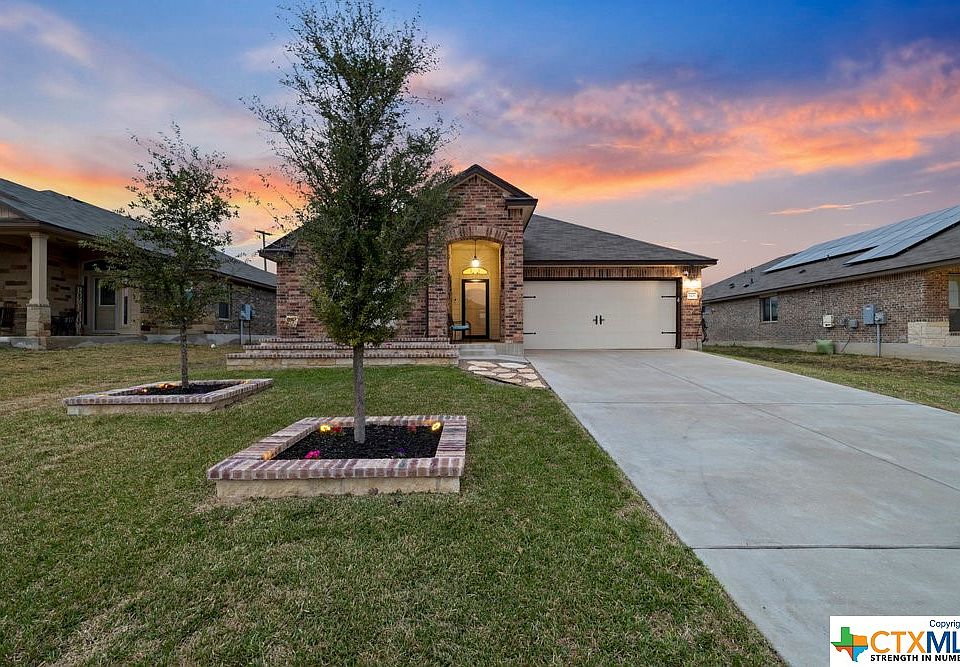 1st image of 8406 Pleasant Trail Dr