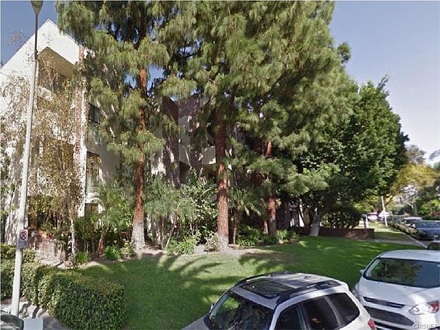 1st image of 14159 Dickens St