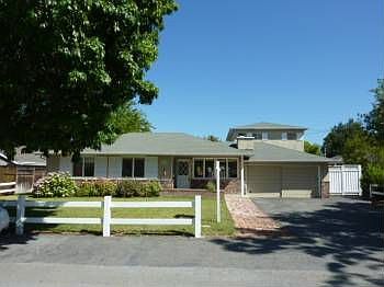 1st image of 14662 Charmeran Ave
