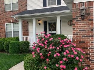 1667 Rembrandt Dr, Dardenne Prairie, MO 63368