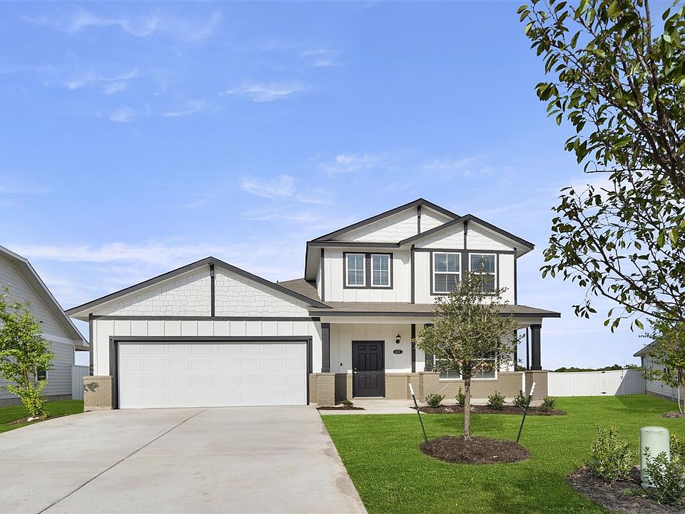 1st image of 471 Hortus Dr