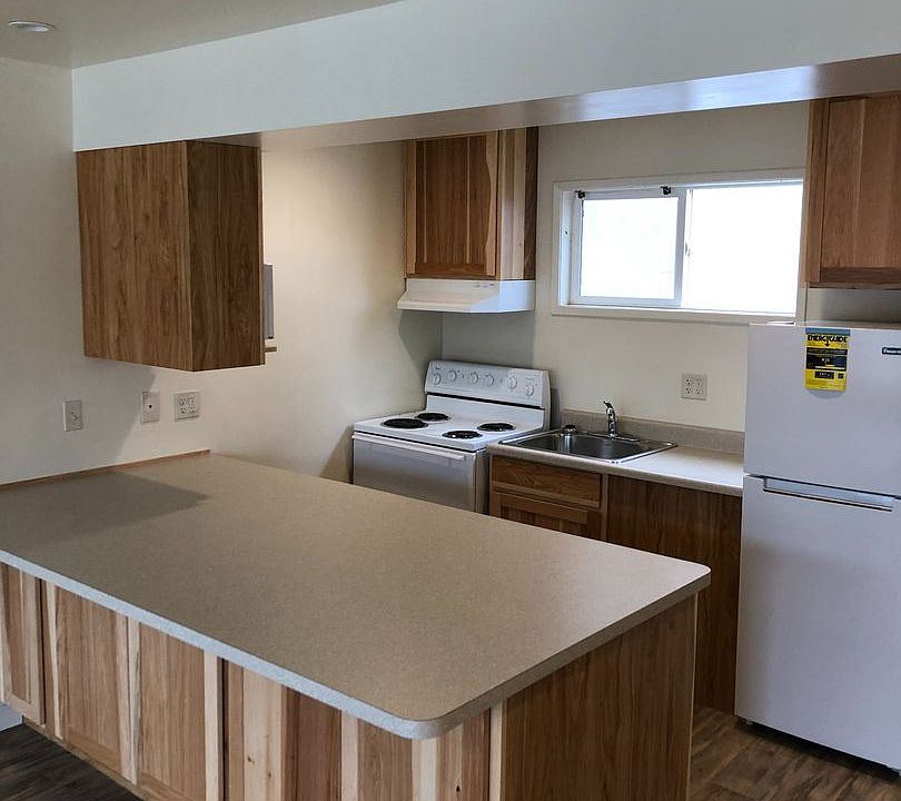 1st image of 9037-9041 16th Ave SW #9041-5
