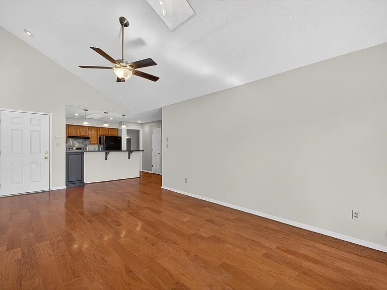 1354 S College Mall Rd — Photo 8