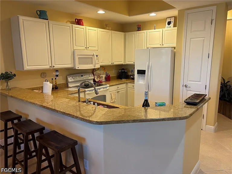 13780 Julias Way #1012 — Photo 4