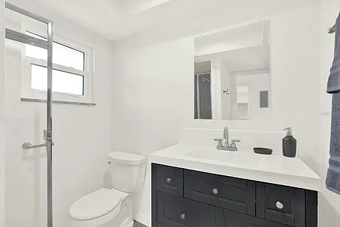5th image of 5020 Brittany Dr S APT 226