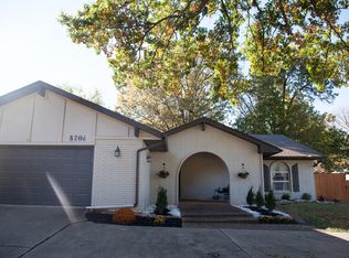 8206 S College Pl, Tulsa, OK 74137