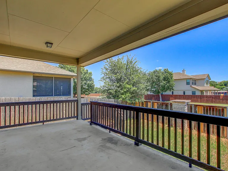 356 Quarry Ln — Photo 34