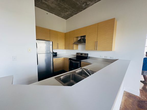 3rd image of 1789 NE Miami Gardens Dr APT 602