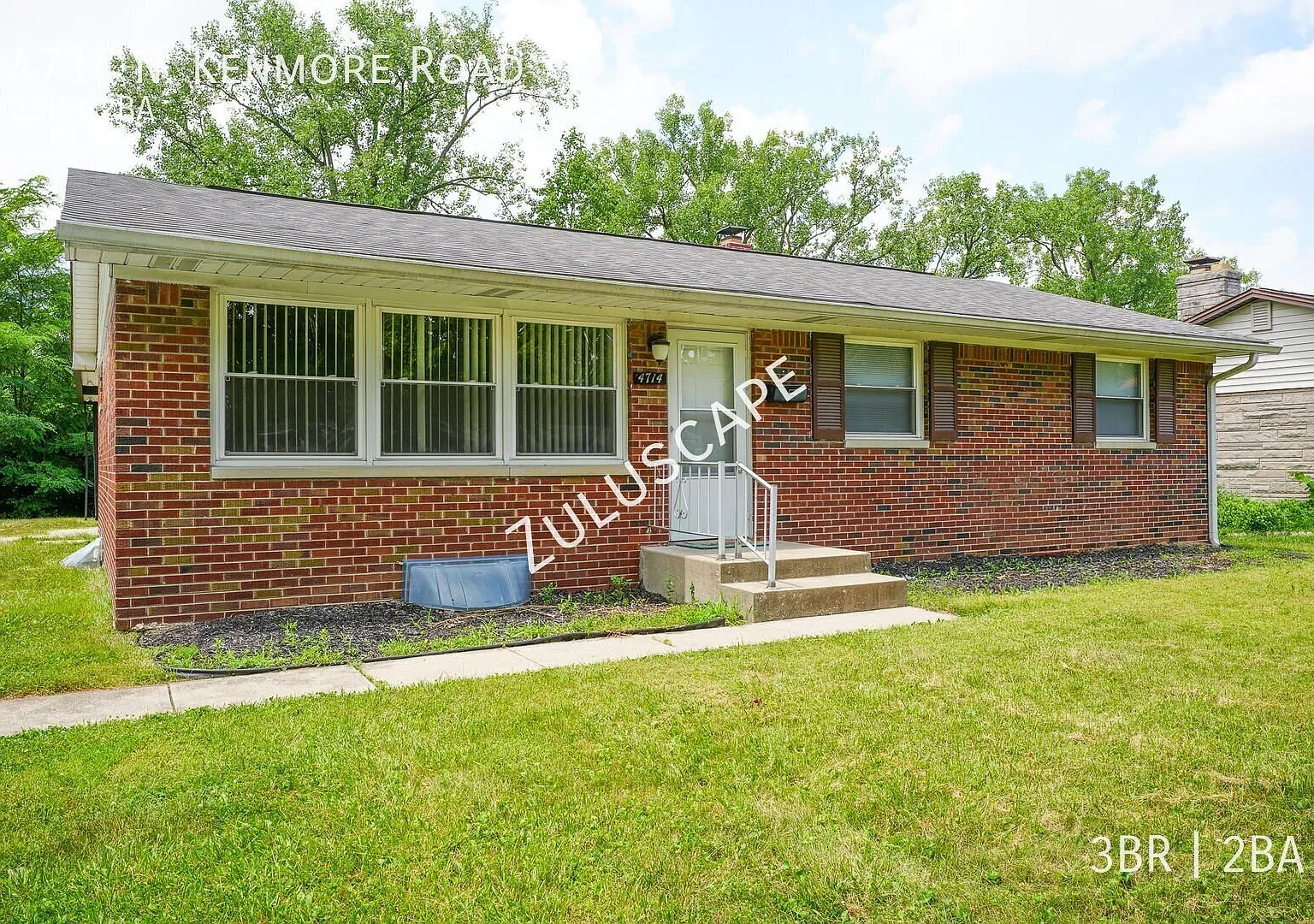 Freshly Renovated 3 Bedroom in Lawrence/ IPS school district — Photo 1