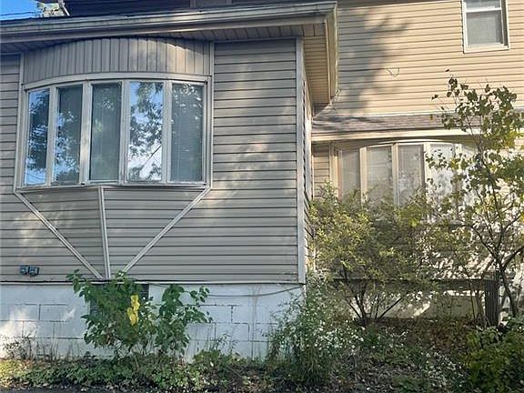 4th image of 856 Francis Ave #856