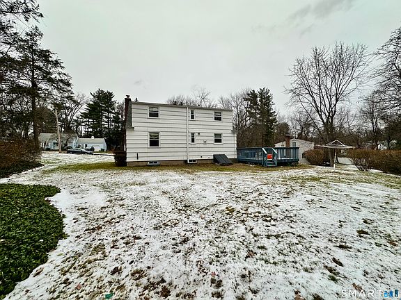 3rd image of 932 Worthy Street