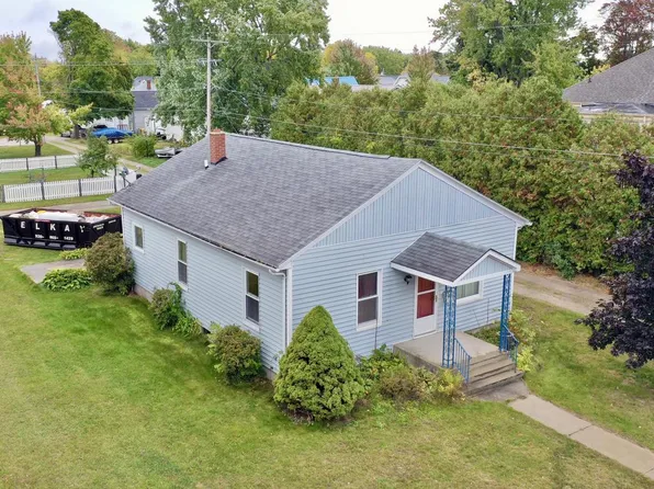 408 Park STREET, Marinette, WI 54143