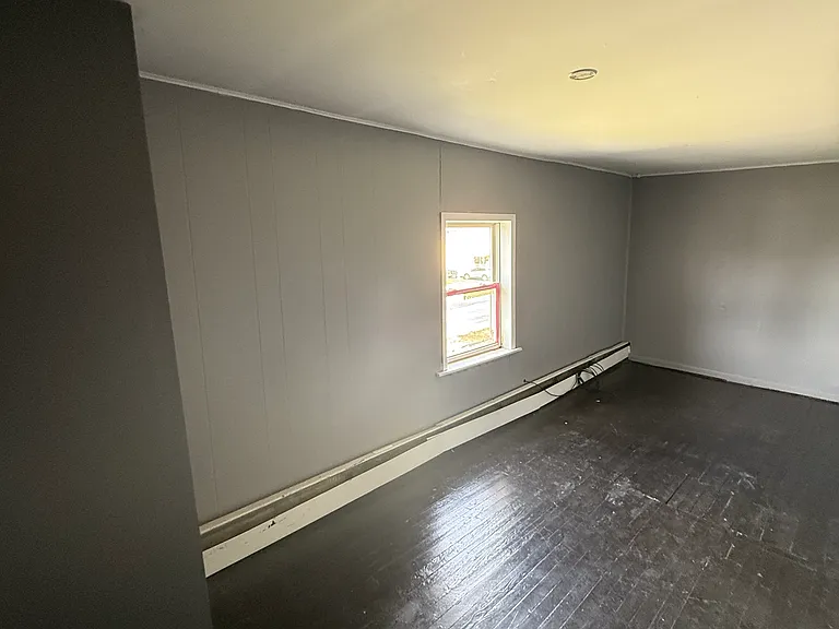 74 Laverack Ave — Photo 5