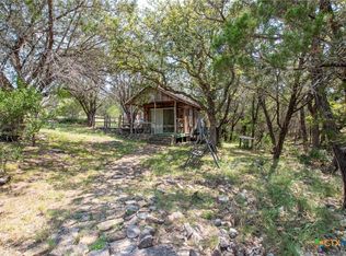 322 Cliff View Rd, Lampasas, TX 76550