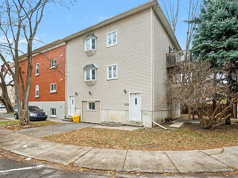 64 Genest St — Photo 3
