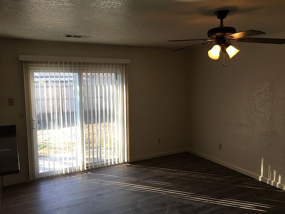 3rd image of 868 Buckingham Dr