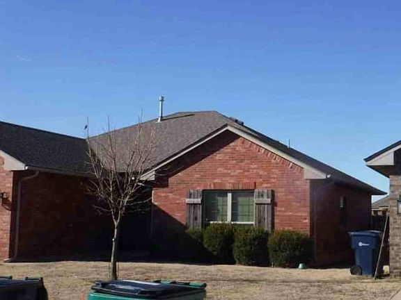 3rd image of 16301 Iron Tree Ln