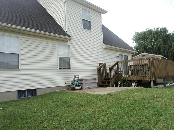 3rd image of 11207 Sand Lake Ct