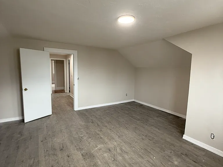 57 Colonial Ave #1 — Photo 12