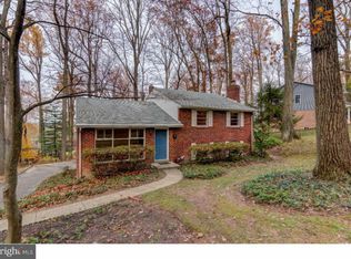 533 Forest Rd, Wayne, PA 19087