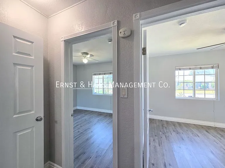 11937 Hercules St — Photo 17