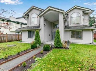 6550 128th St, Surrey, BC V3W4C6