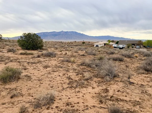 3103 Oculus Loop NE, Rio Rancho, NM 87144