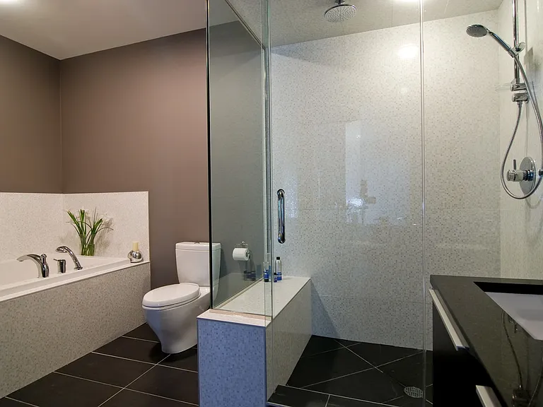 2410 W Bloomingdale Ave #2D — Photo 13