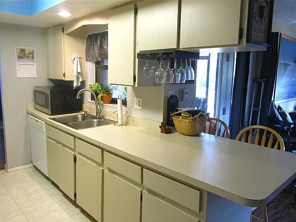 5th image of 1522 Blueteal Dr
