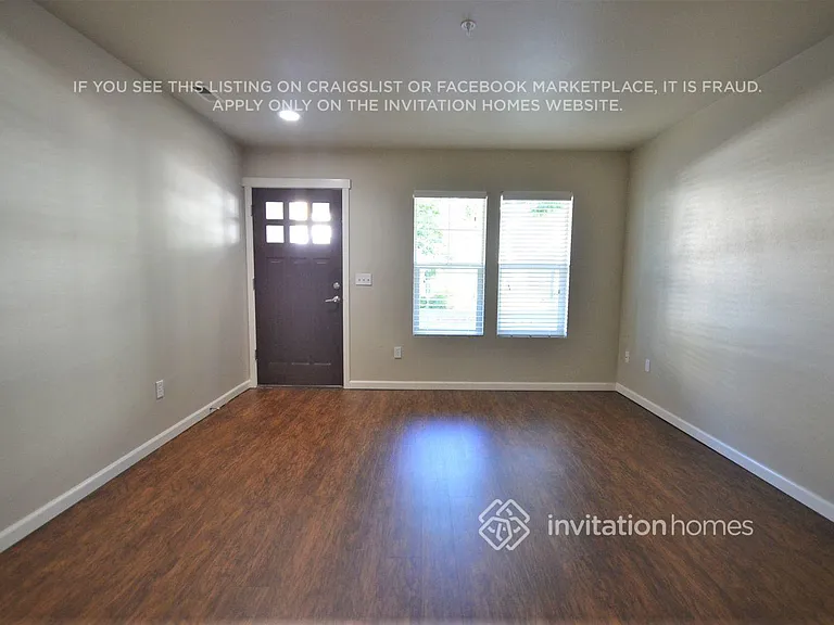 21411 40th Pl S #61 — Photo 2