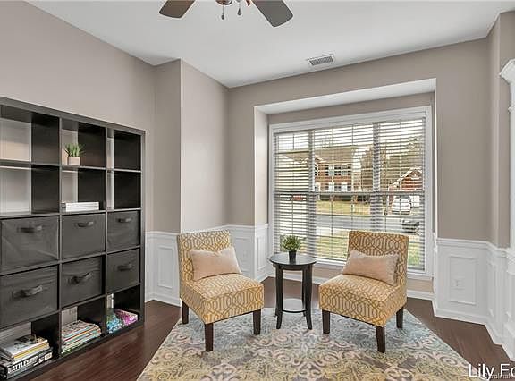 5th image of 3531 Manor House Dr