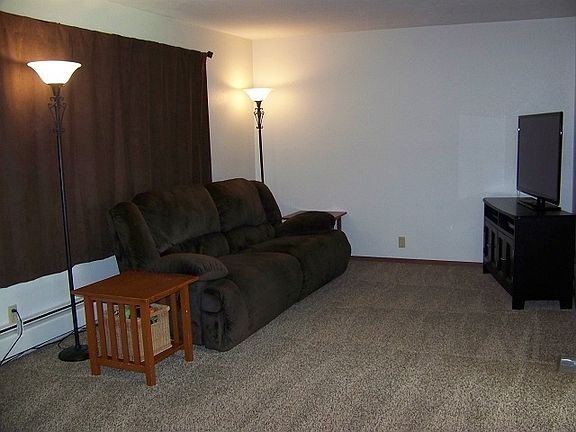 5th image of 29690 Wild Cherry Ln