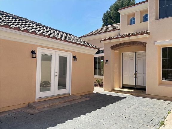 3rd image of 18803 Kentfield Pl