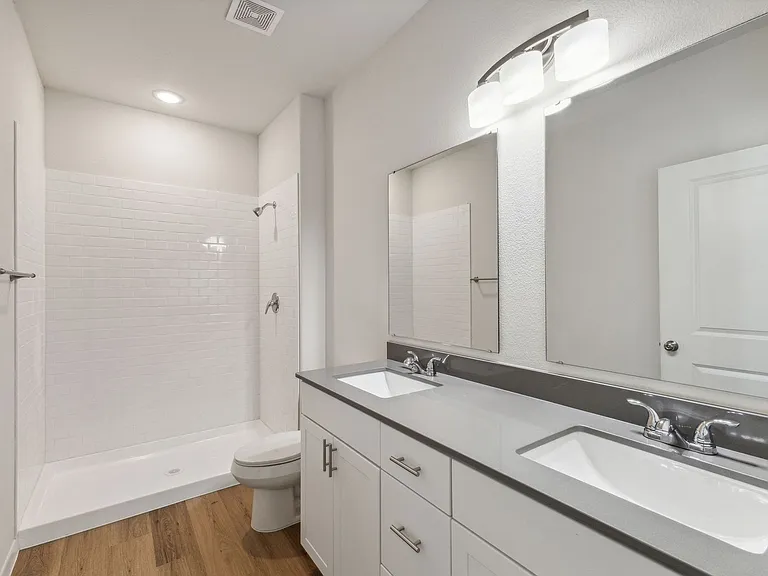 Stone Creek Flats - Brand New Apartments in Sherman, Texas — Photo 69