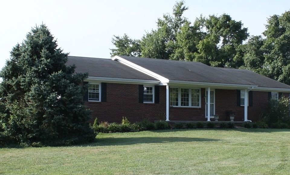 Front of the house from Hwy 136