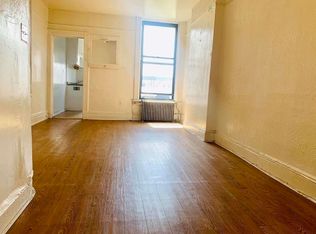 1820 Harman St #3RR, Ridgewood, NY 11385